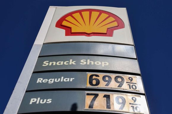 fupnlo shell posts record profit in 2022 20240312161251