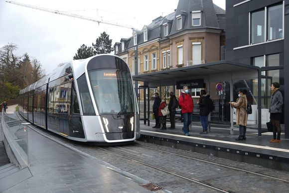 ypwruh further stops are to be added to the tram network in the city centre transport minister francois bausch said on monday 20240724090315