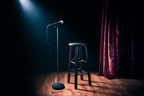 twgagf free open mic sessions at vantage respawn bei der gare and updown bar if you need a cut price laugh 20240701095053