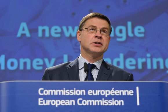 2f7x5b european commission vice president valdis dombrovskis said it was crucial that the measure agreed was sufficient to hit russias revenues 20240121165801