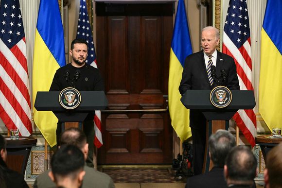 rr6bpu topshot us ukraine diplomacy biden zelensky 30650608 20231213064713