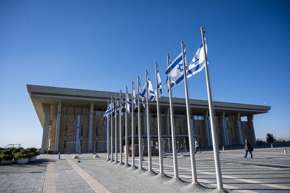 axupd6 israelisches parlament knesset 32416012 20240718120303