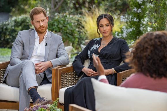 25fkpw prince harry and meghan markle during an interview with oprah winfrey 20231215131521