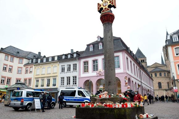 1tpze6 candles and flowers at memorial for the victims in trier photo afp 20240506125234