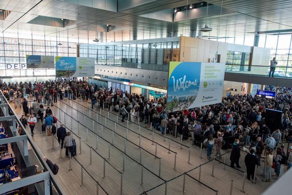 zchkfl 10052024 luxairport teilweise evakuiert 800 passagiere betroffen probleme mit dem sicherheitssystem zentrum 31808996 20240726130156