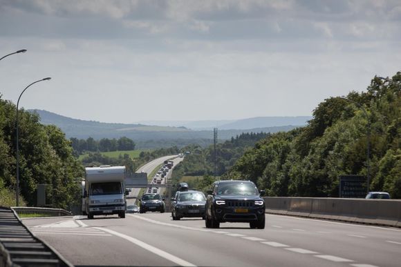 c9o2ld au trafic des frontaliers il faut ajouter celui des transporteurs professionnels et des touristes dans laxe nord sud 20240402110040