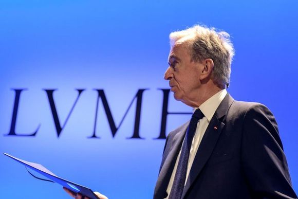 q6p1ft french luxury group lvmh chairman and ceo bernard arnault whose wealth is estimated to be 5 20231023103057