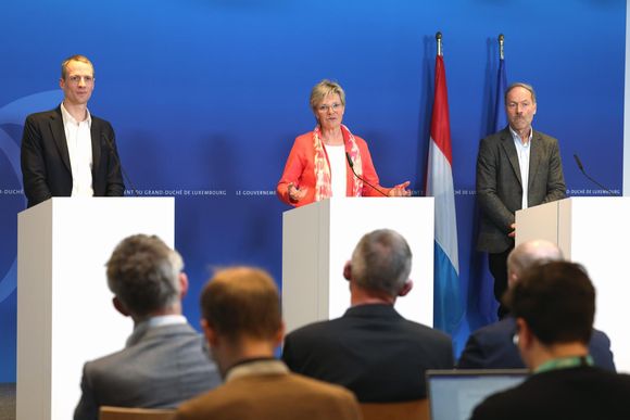 21akuq 04032024 landwirtschaftsdesch pressekonferenz was regierung und bauervertretung beschlossen haben serge wilmes martine hansen feyder foto marc wilwert luxemburger wort 31262463 20240305163518