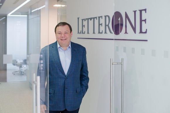 wikrm5 russian billionaire mikhail fridman at the kirchberg offices of investment firm letterone in 2016 20240524101603