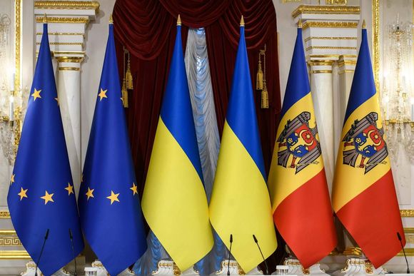 t9rkyw eu ukraine moldova flags 20240621132207