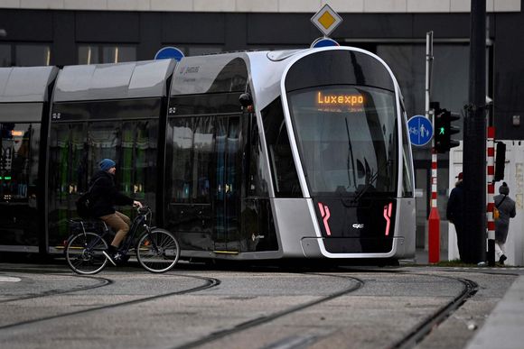 qnjv83 the costs to operate the tram in luxembourg amounted to 277 20240403111110