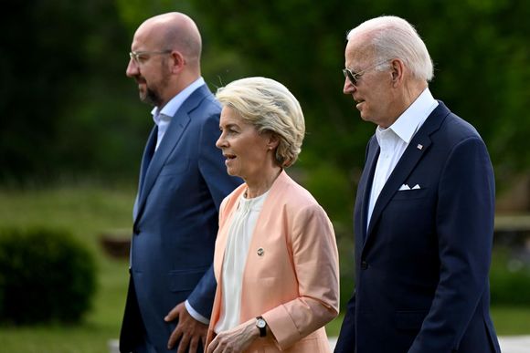 w91353 us prasident biden empfangt von der leyen und michel 30249630 20231020154010