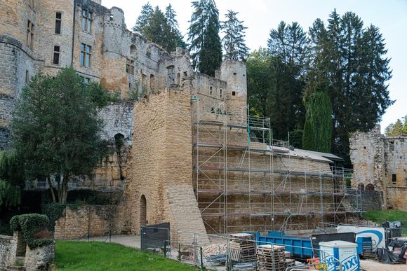 fcoxsg die instandsetzung der burgmauer in befort die reparaturarbeiten kommen in die endphase 32420251 20240726135418