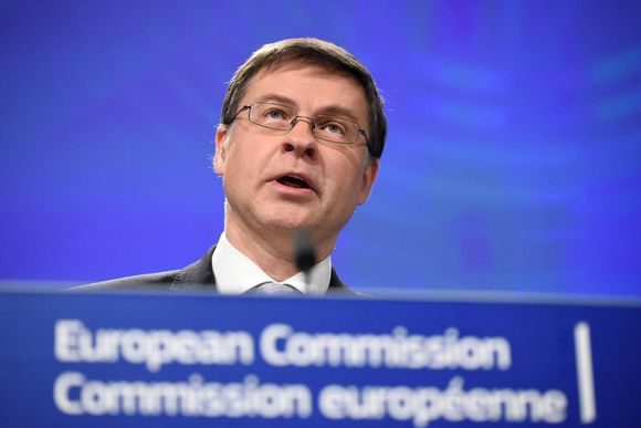 8xdim7 european commissioner valdis dombrovkis photo afp 20231108173123